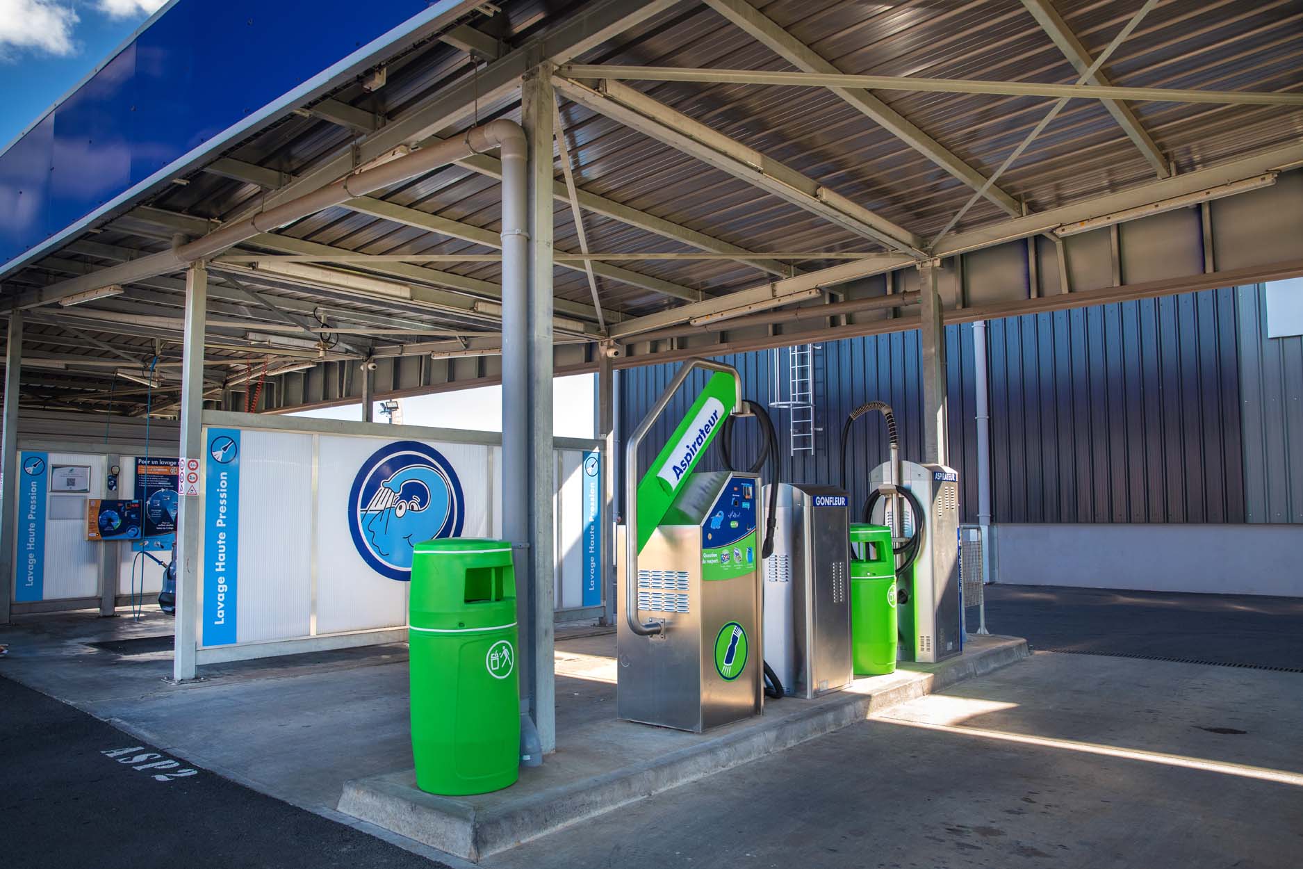 Station Eperon elephant bleu la reunion